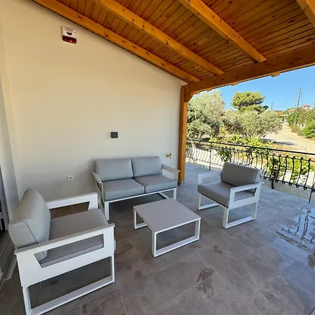 Secret Garden Airport-beach 300m From Famous Davis Appartement