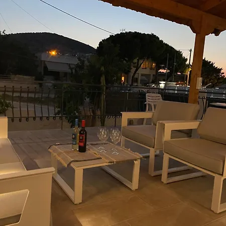 Appartement Secret Garden Airport-beach 300m From Famous Davis Artemida (Attica)