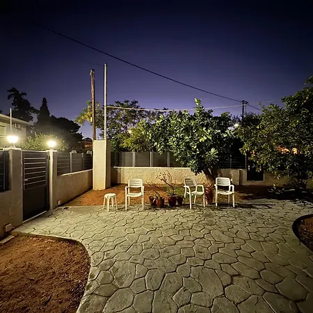 Secret Garden Airport-beach 300m From Famous Davis *