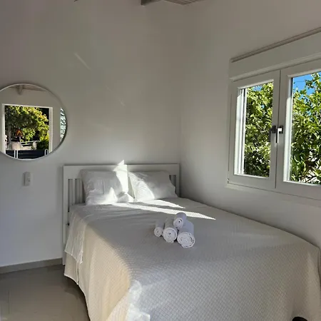 Secret Garden Airport-beach 300m From Famous Davis *